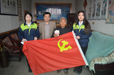 百(bai)傢(jia)媒體(ti)走(zou)進(jin)四季沐歌 “一(yi)帶一(yi)路”交彙點上的(de)綠色工(gong)廠(chǎng)
